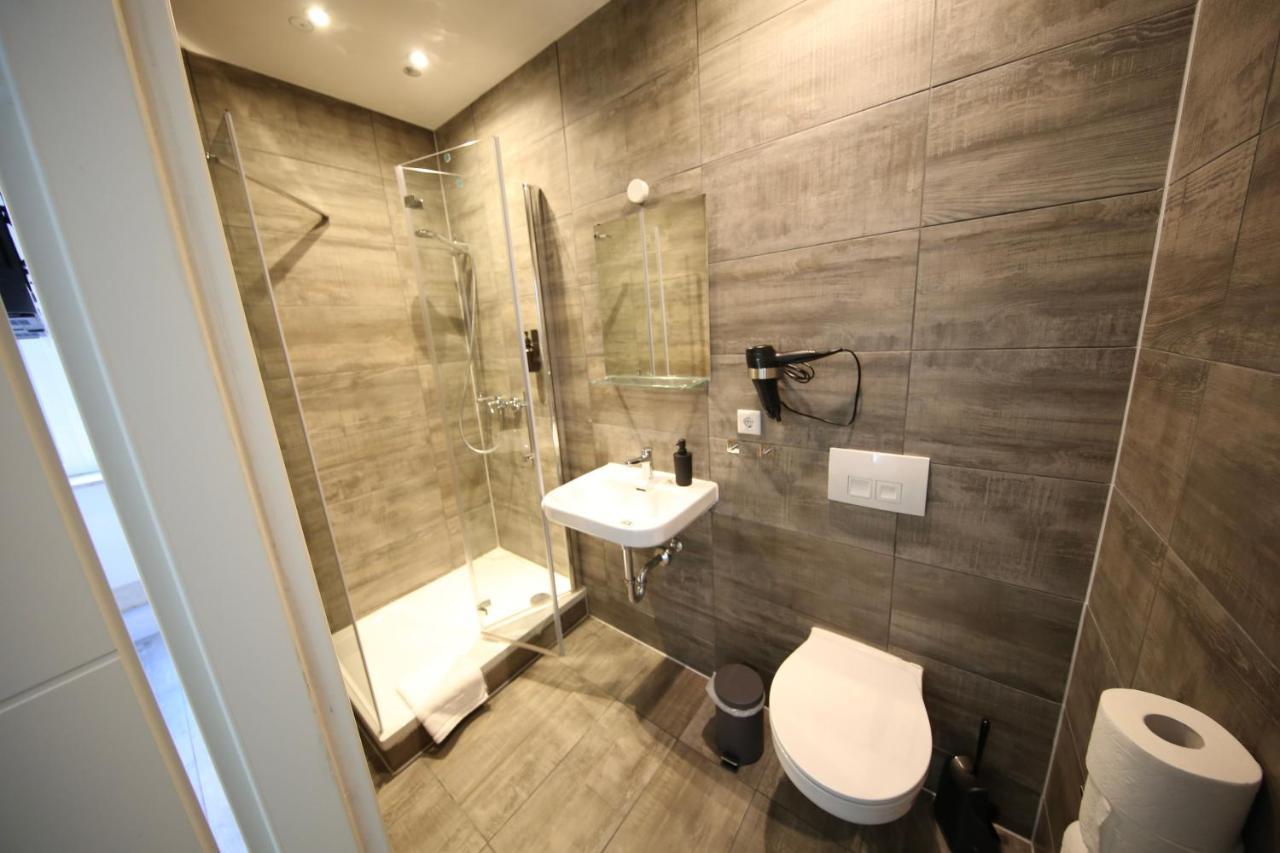 Luxomes - Aparthotel Zentrum Norimberga Esterno foto