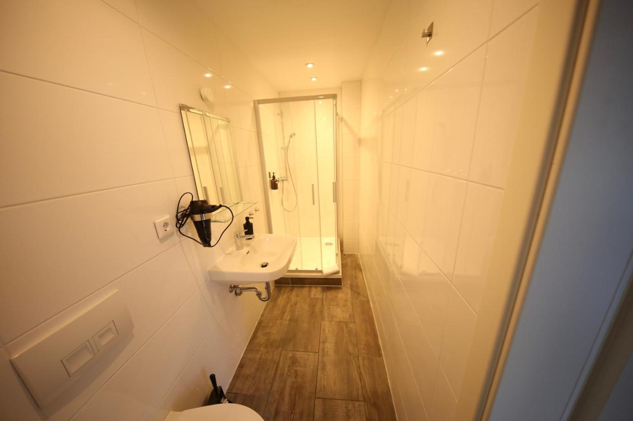 Luxomes - Aparthotel Zentrum Norimberga Esterno foto