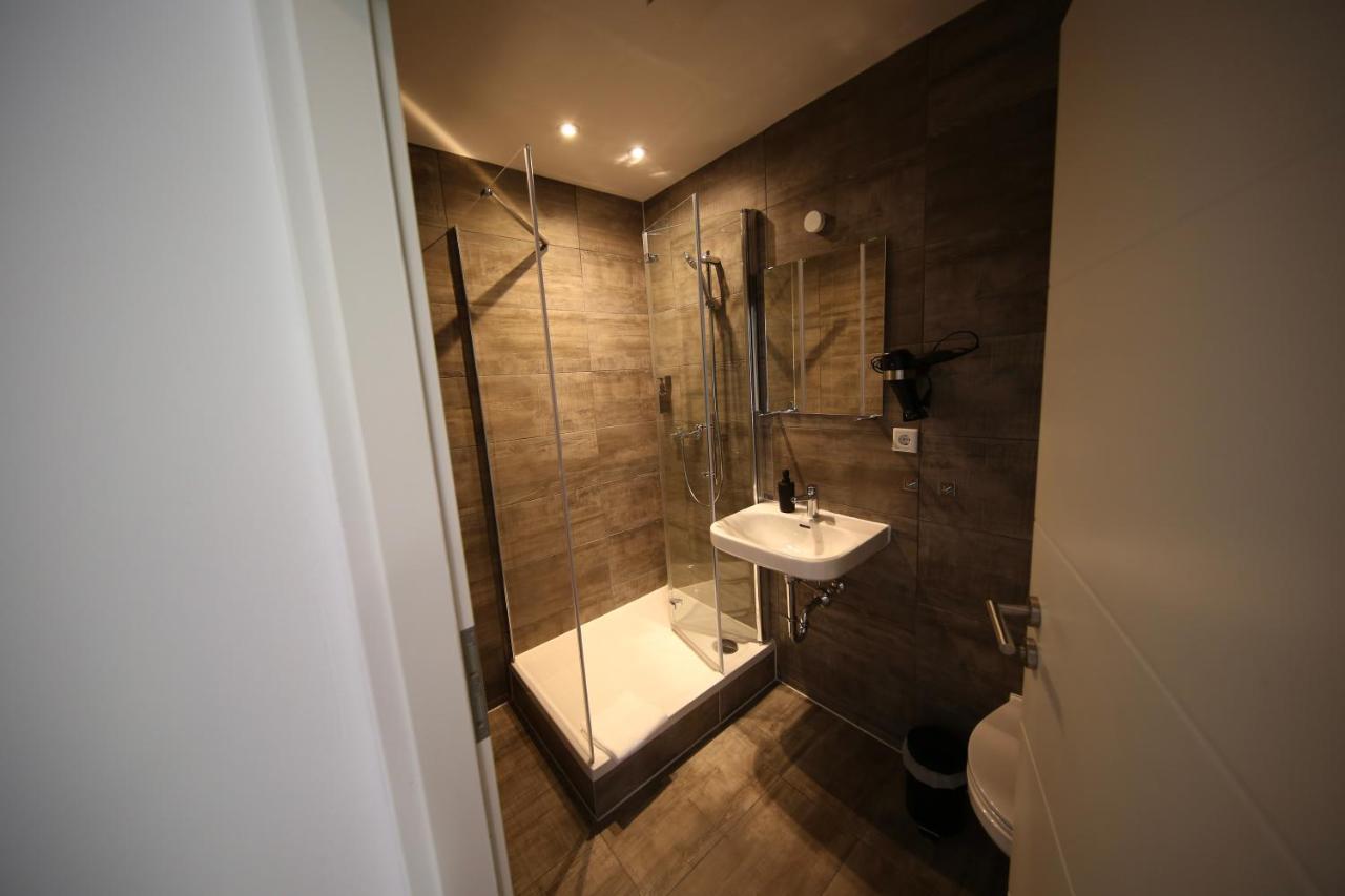 Luxomes - Aparthotel Zentrum Norimberga Esterno foto